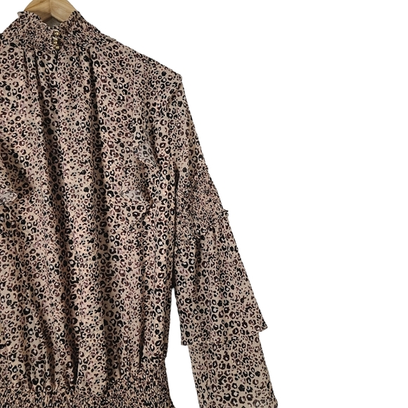 Parker Women's Mini Dress in Black and Cream Floral - Picture 13 of 16